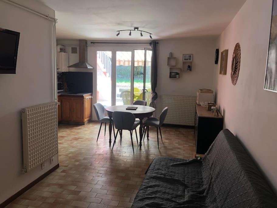 Joli Appartement Avec Terrasse Et Jardin - Vue Sur Montagne Bagnères-de-Bigorre Exterior foto